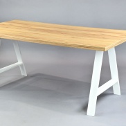 drewniany-stol-rustykalny-loftowy-aries-white-oak-wynajem-eventmeble