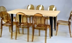 loftowy-stol-eventowy-pike-oak-krzesla-bursztynowe-wynajem
