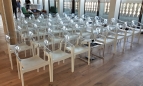 krzesla-konferencyjne-carmen-biale-z-podlokietnikami-wynajem