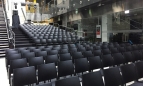 czarne-krzesla-eventowe-maya-wynajem-na-konferencje-duza-ilosc